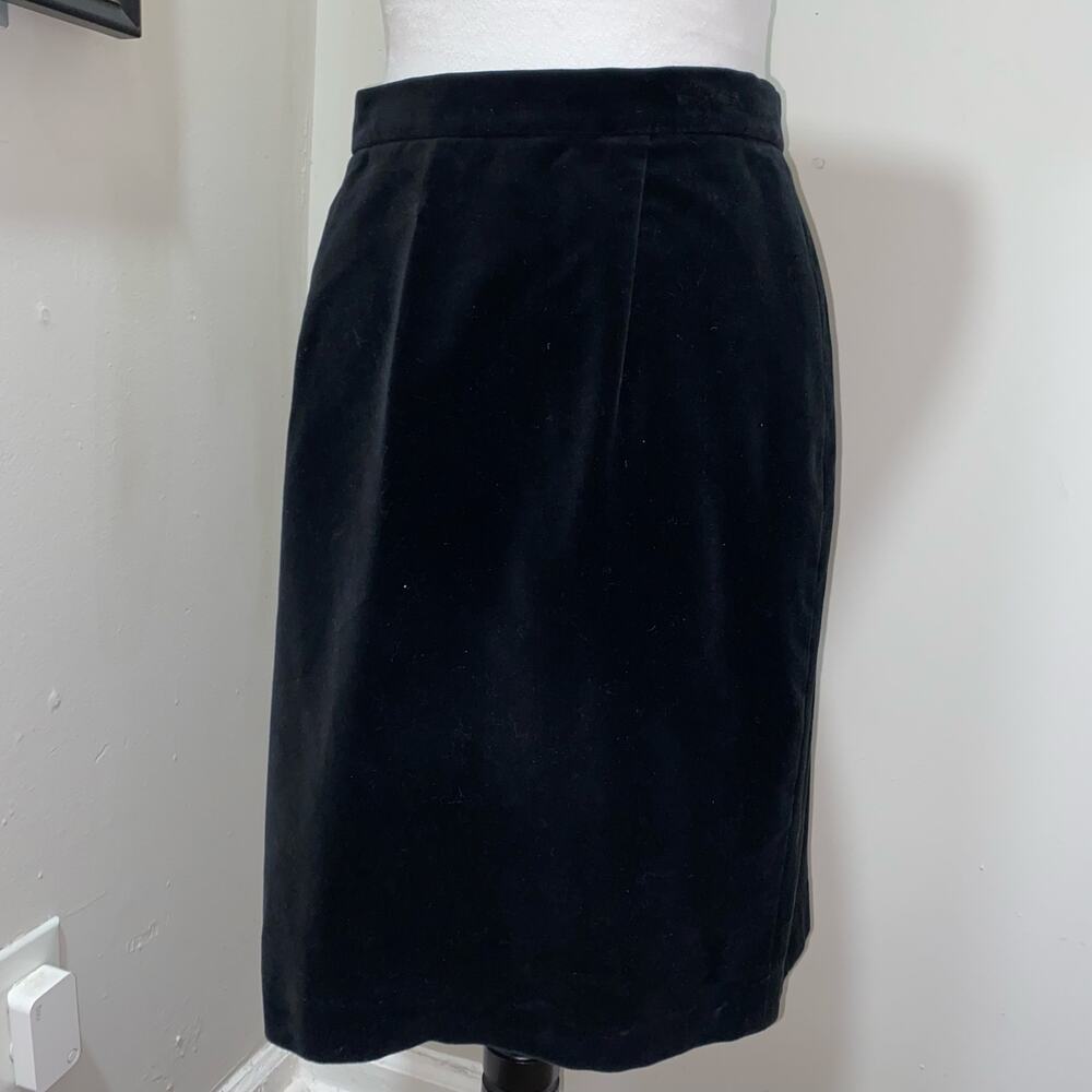 Vintage Black Velveteen Skirt Size 10 by River Art Knee Length Classic Pencil